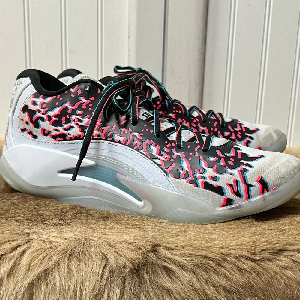 Jordan Zion 3 Basketball Shoes 9.5